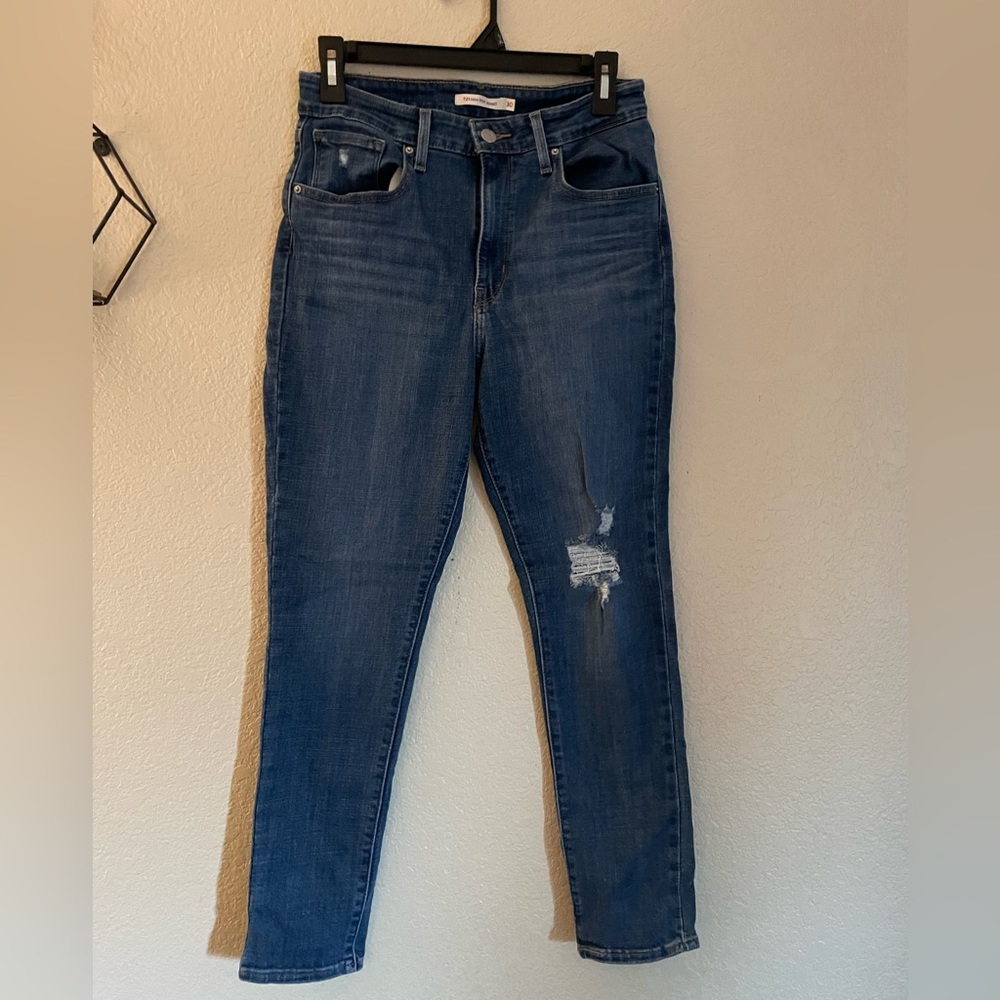 Levi’s 721 High Rise Skinny - Size 30X28